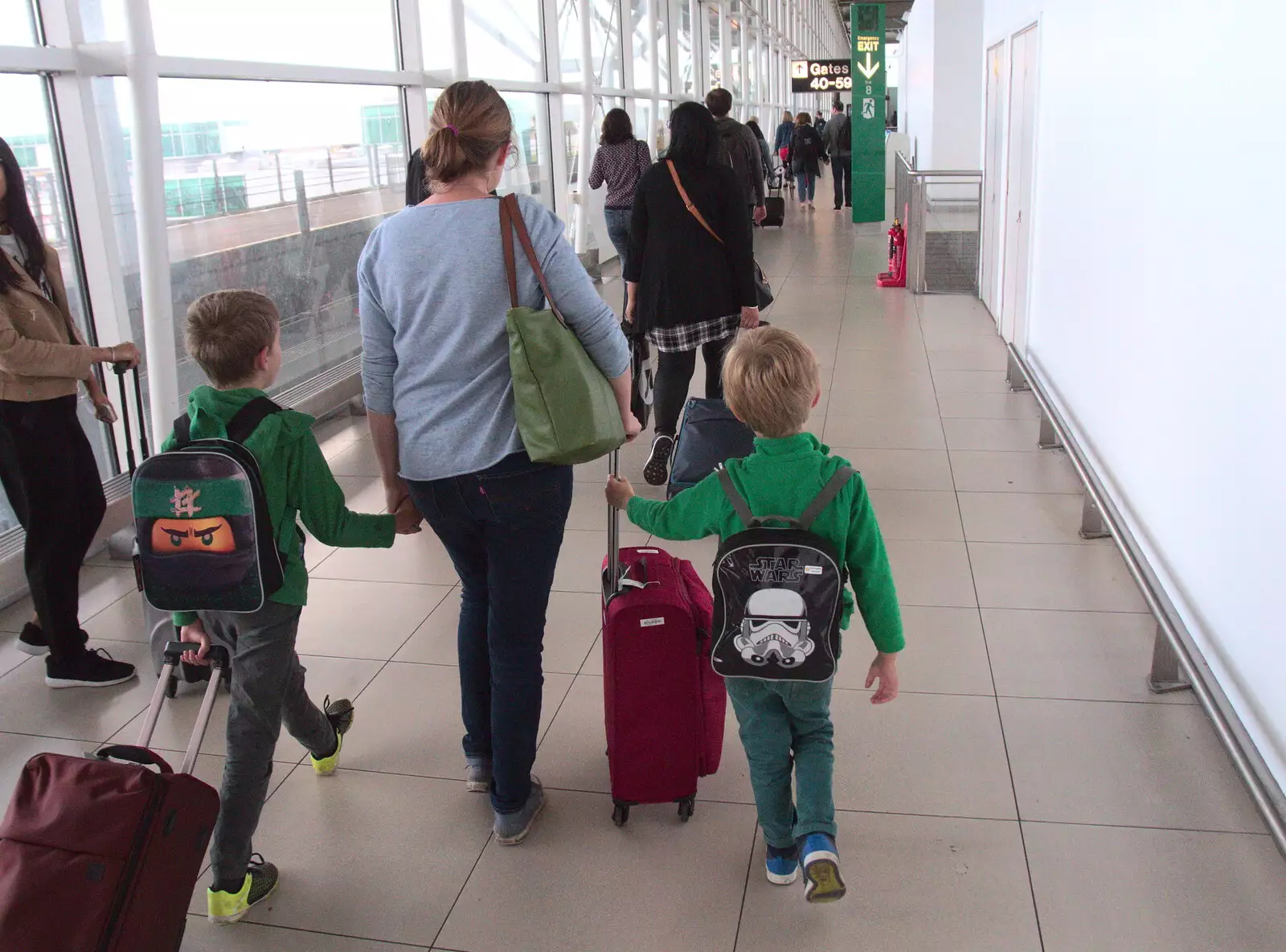 Isobel and the boys head down to the departure gate, from Barcelona and Parc Montjuïc, Catalonia, Spain - 21st October 2017