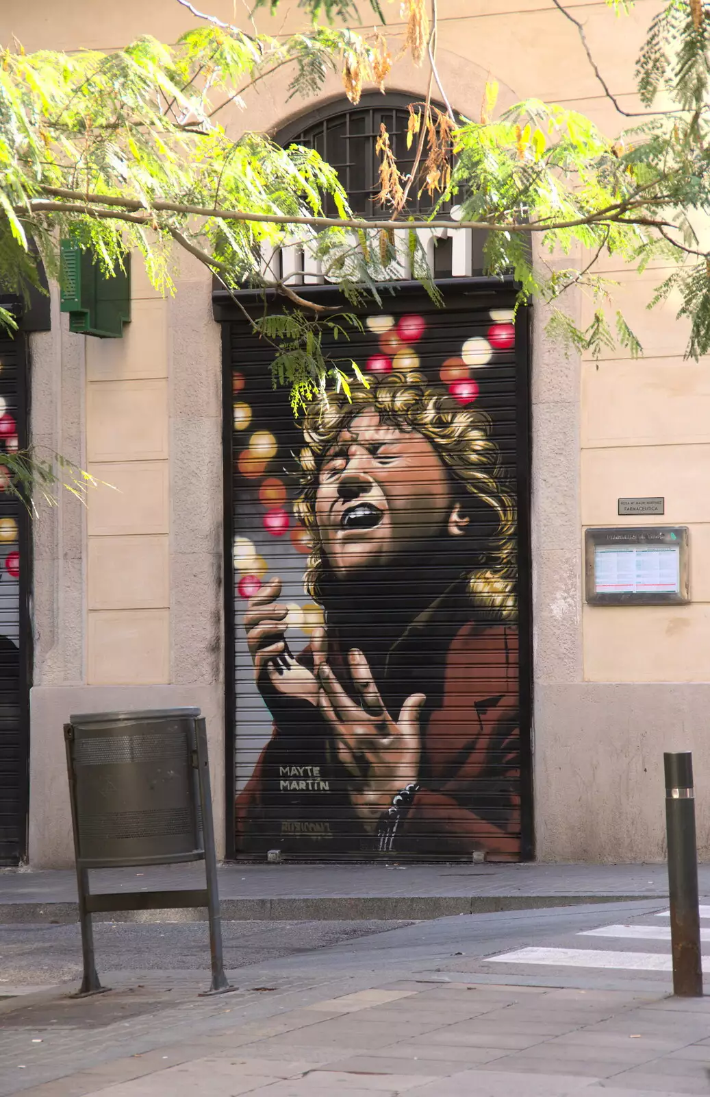 Overblown street art, from Barcelona and Parc Montjuïc, Catalonia, Spain - 21st October 2017