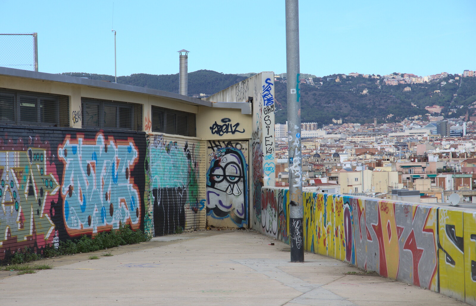 More graffiti from Barcelona and Parc Montjuïc, Catalonia, Spain - 21st October 2017
