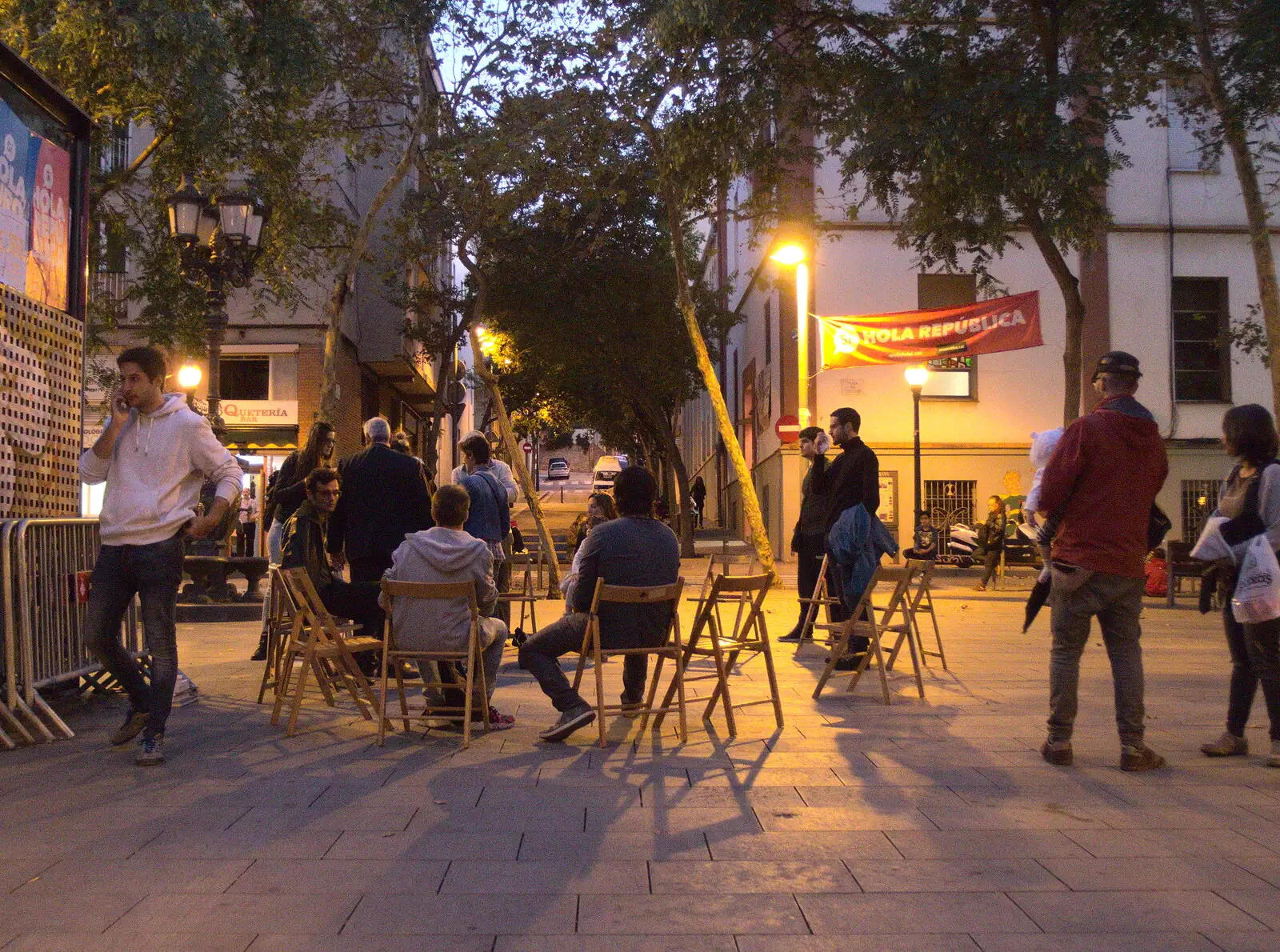 In the evening, some sort of gathering occurs, from L'Aquarium de Barcelona, Port Vell, Catalonia, Spain - 23rd October 2017