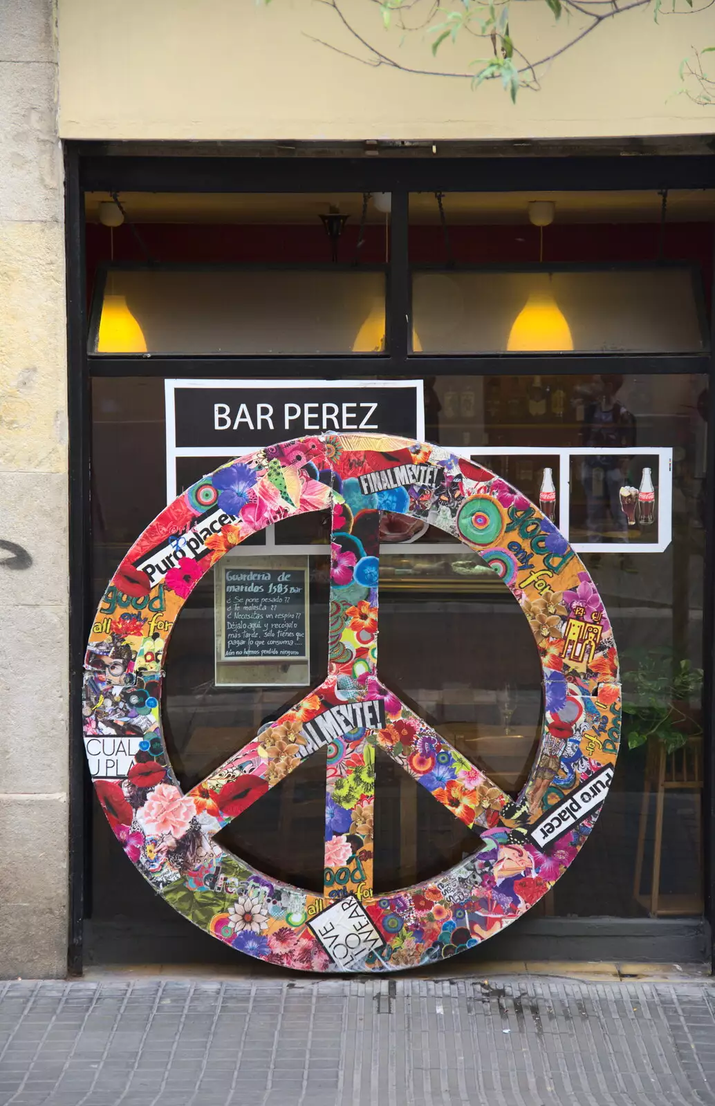 A CND symbol/peace sign, from L'Aquarium de Barcelona, Port Vell, Catalonia, Spain - 23rd October 2017