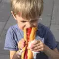 Harry eats a hotdog, L'Aquarium de Barcelona, Port Vell, Catalonia, Spain - 23rd October 2017