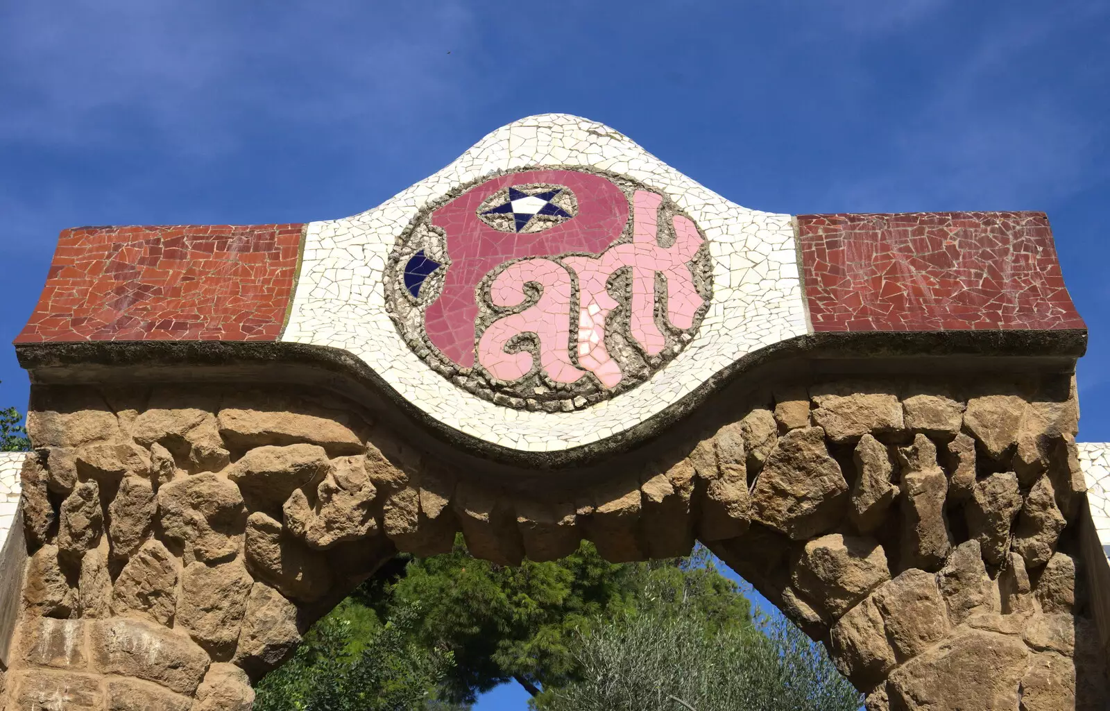 The entrance to Parc Guëll, from A Barcelona Bus Tour, Catalonia, Spain - 25th October 2017