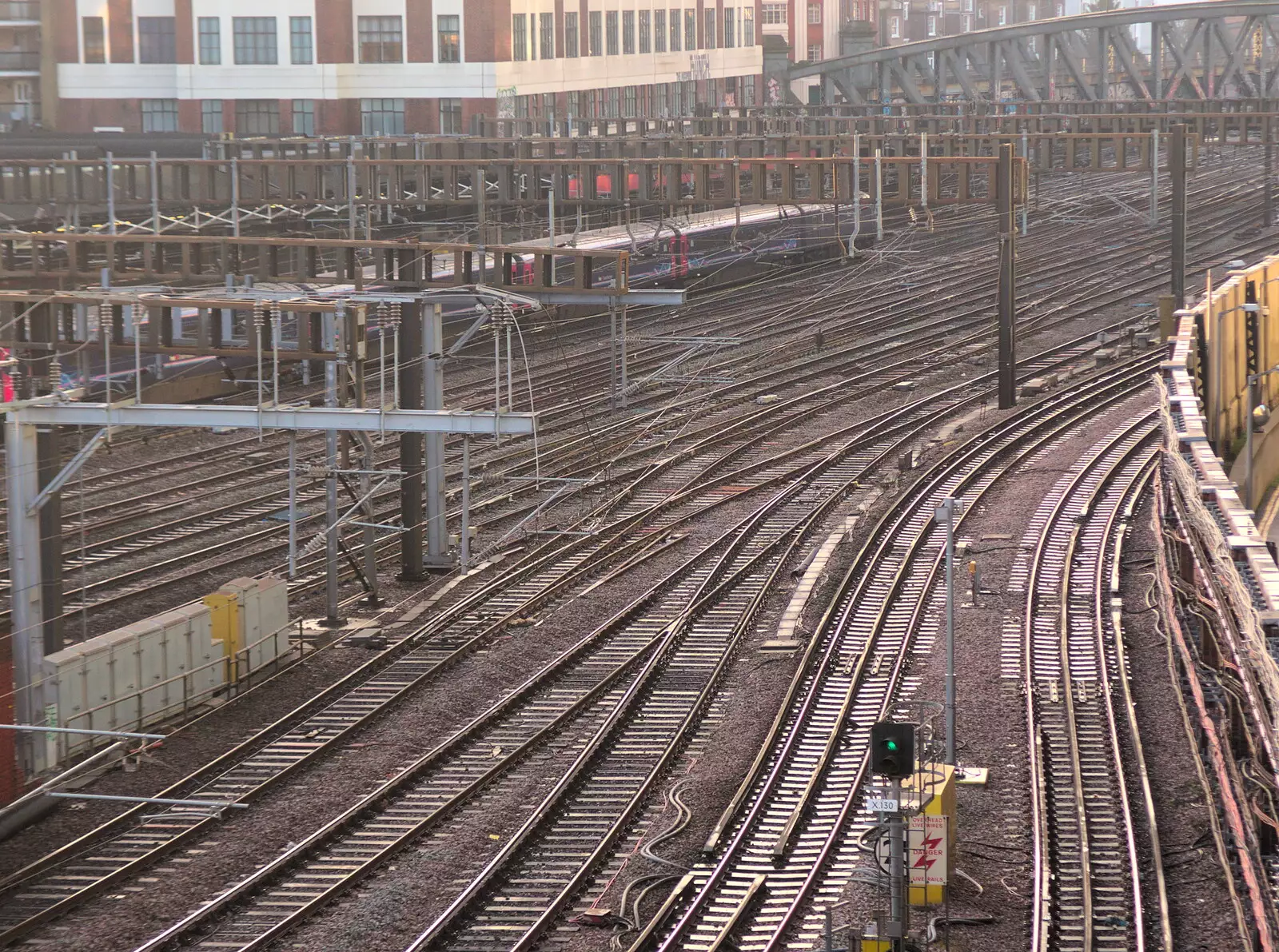 Tracks look like a crazy model railway, from A Work Lunch in Nandos, Bayswater Grove, West London - 20th December 2017