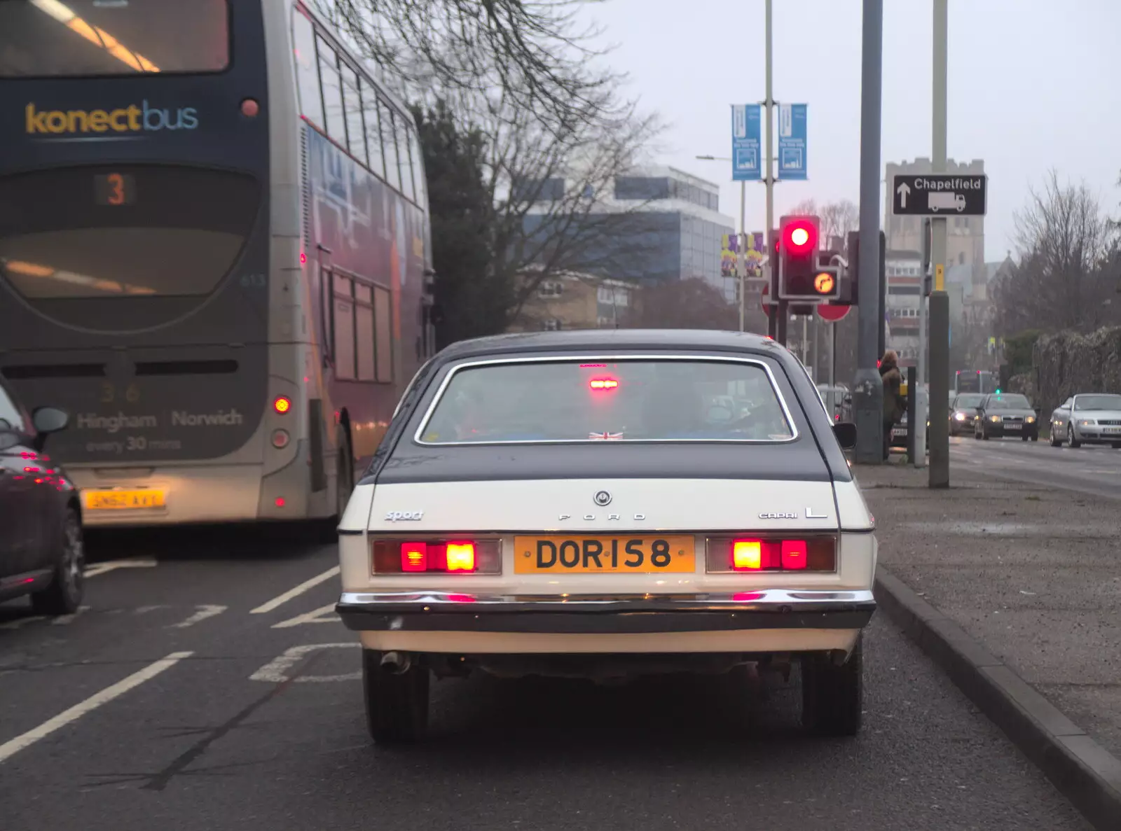 A nice old Ford Capri Sport on Chapelfield, from A Spot of Christmas Shopping, Norwich and Diss, Norfolk - 23rd December 2017