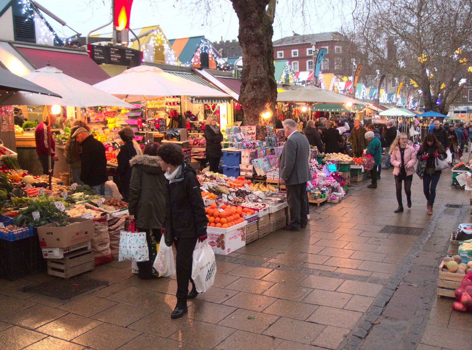 Stalls on Norwich market from A Spot of Christmas Shopping, Norwich and Diss, Norfolk - 23rd December 2017