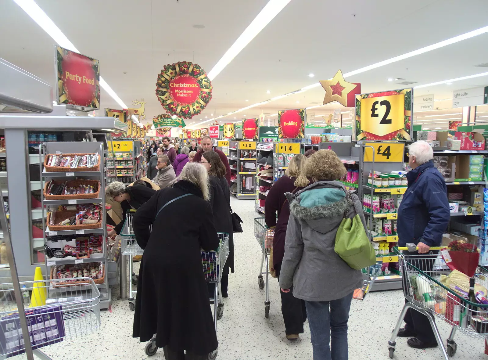 Morissons in Diss is officially heaving, from A Spot of Christmas Shopping, Norwich and Diss, Norfolk - 23rd December 2017