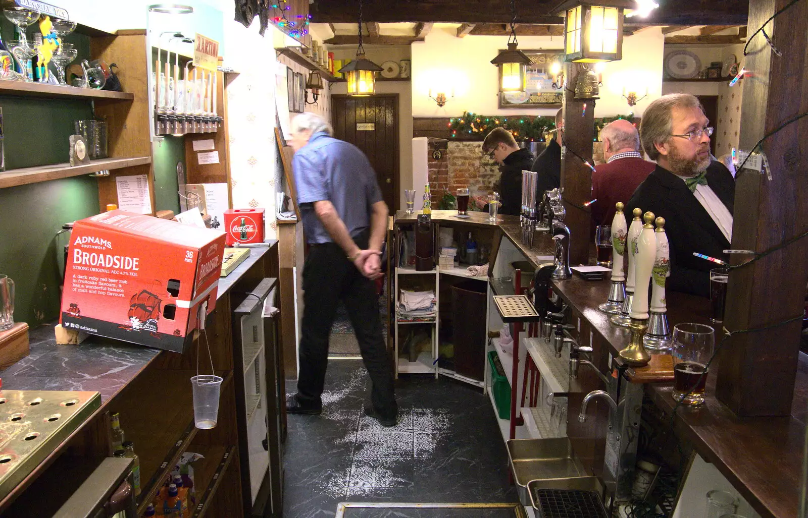 Alan wanders off, from Christmas Day and The Swan Inn, Brome, Suffolk - 25th December 2017