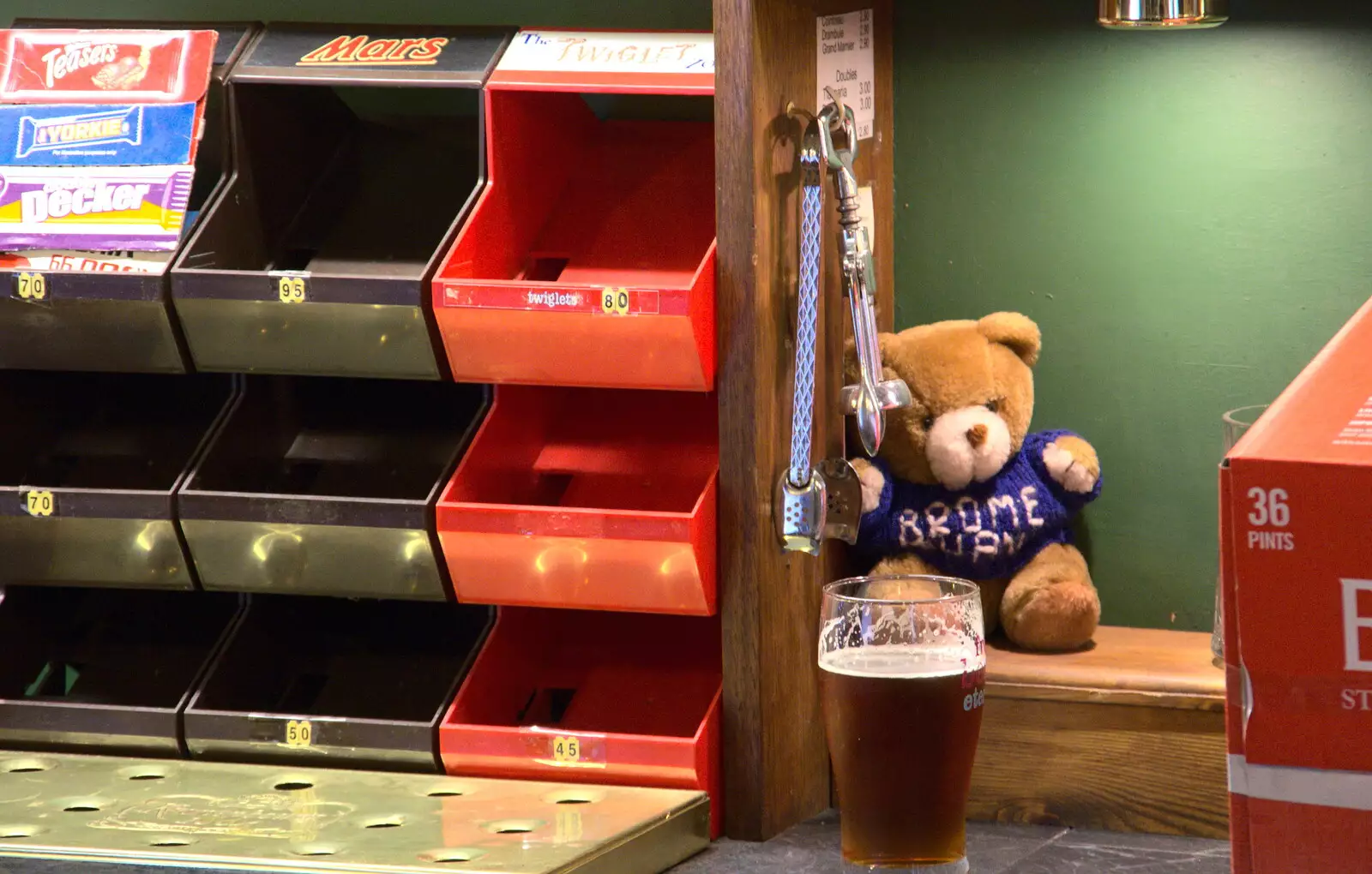 The Brome Swan bear, and the sadly-empty snack bins, from Christmas Day and The Swan Inn, Brome, Suffolk - 25th December 2017