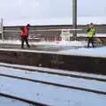 Down at Diss Station, the platform is being cleared, Snowmageddon: The Beast From the East, Suffolk and London - 27th February 2018