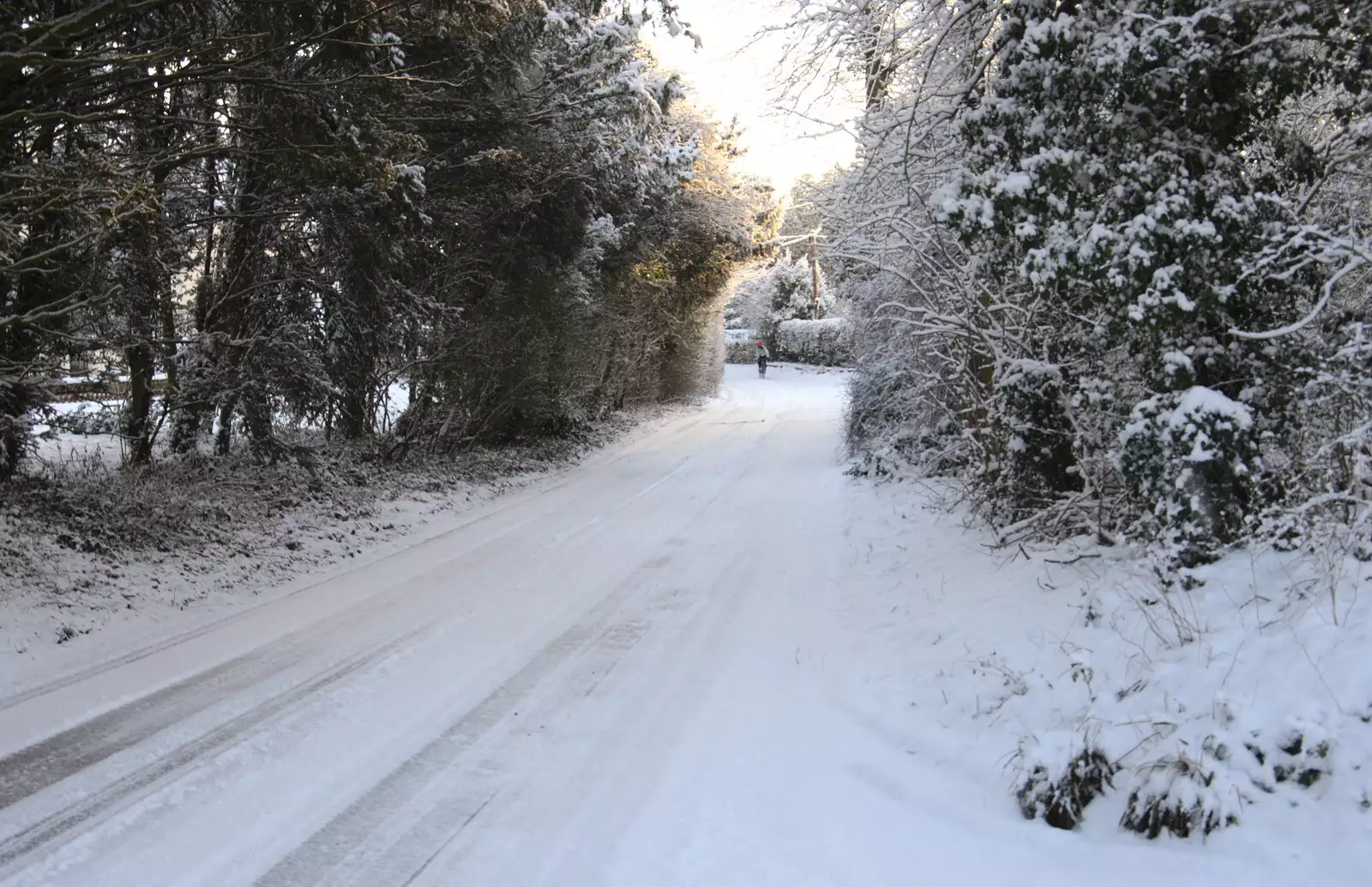 Rectory Road in Brome is all snowy, from Snowmageddon: The Beast From the East, Suffolk and London - 27th February 2018