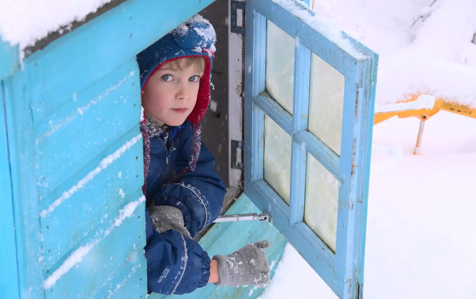 Harry peers out of his house, from The Beast From the East: Snow Days, Brome, Suffolk - 28th February 2018