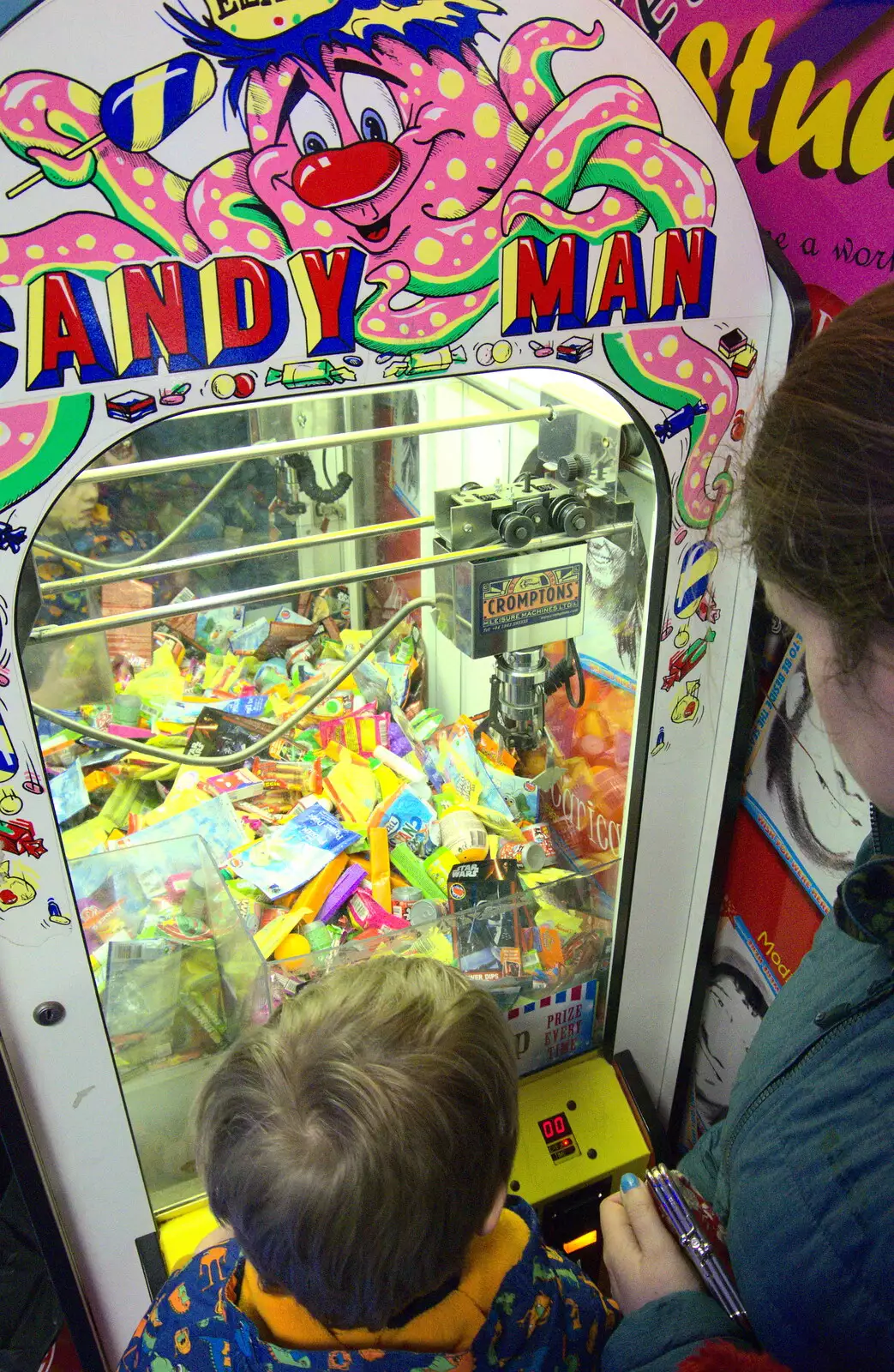 Meanwhile, Harry's on 'The Claw', from A Southwold Car Picnic, Southwold, Suffolk - 11th March 2018