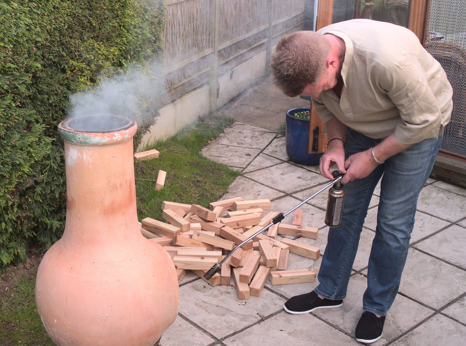 Gaz gets serious lighting the Chiminea from An Afternoon Round Gaz and Sandie's, Eye, Suffolk - 14th April 2018