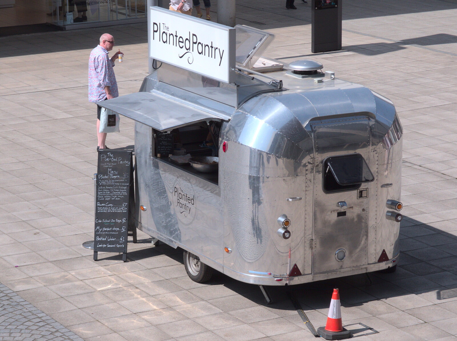 An Airstream-ish caravan from The East Anglian Beer Festival, Bury St. Edmunds, Suffolk - 21st April 2018
