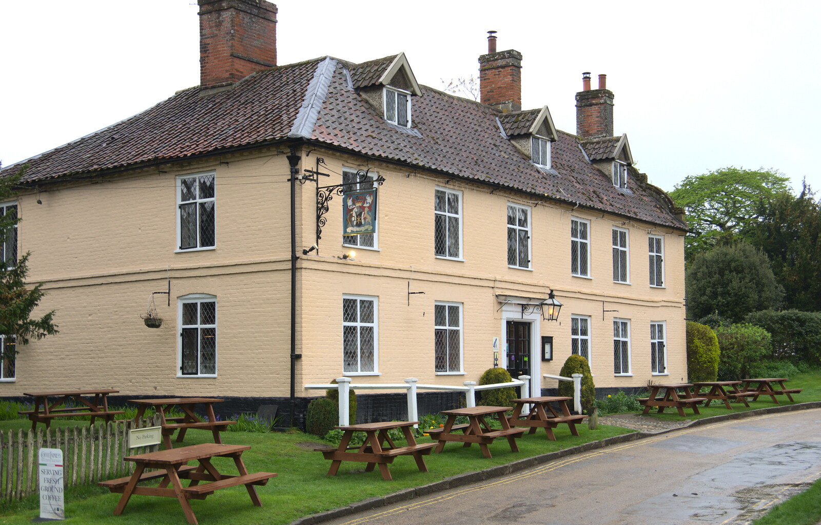 The Buckinghamshire Arms, next to the hall from A Trip to Blickling Hall, Aylsham, Norfolk - 29th April 2018