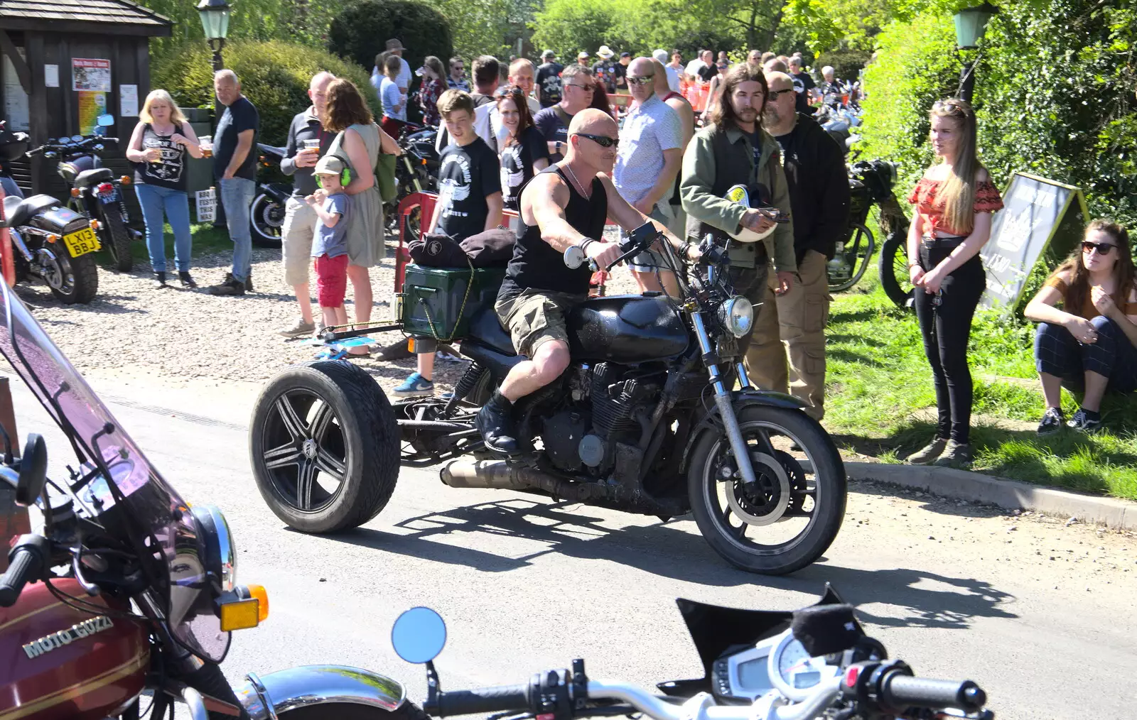 A trike trundles around, from Beer, Bikes and Bands, Burston Crown, Burston, Norfolk - 6th May 2018