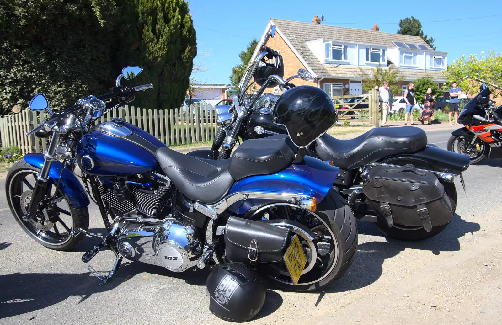 An electric-blue Harley, from Beer, Bikes and Bands, Burston Crown, Burston, Norfolk - 6th May 2018