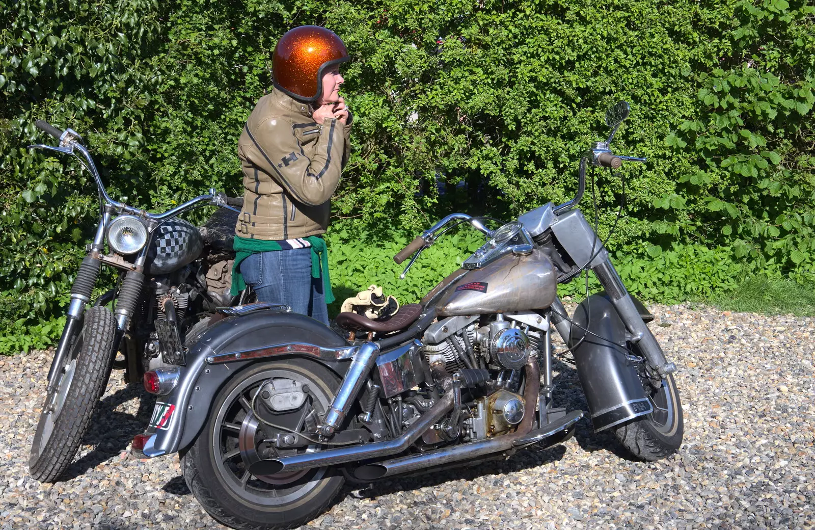 A biker with a very sparkly helmet heads off, from Beer, Bikes and Bands, Burston Crown, Burston, Norfolk - 6th May 2018