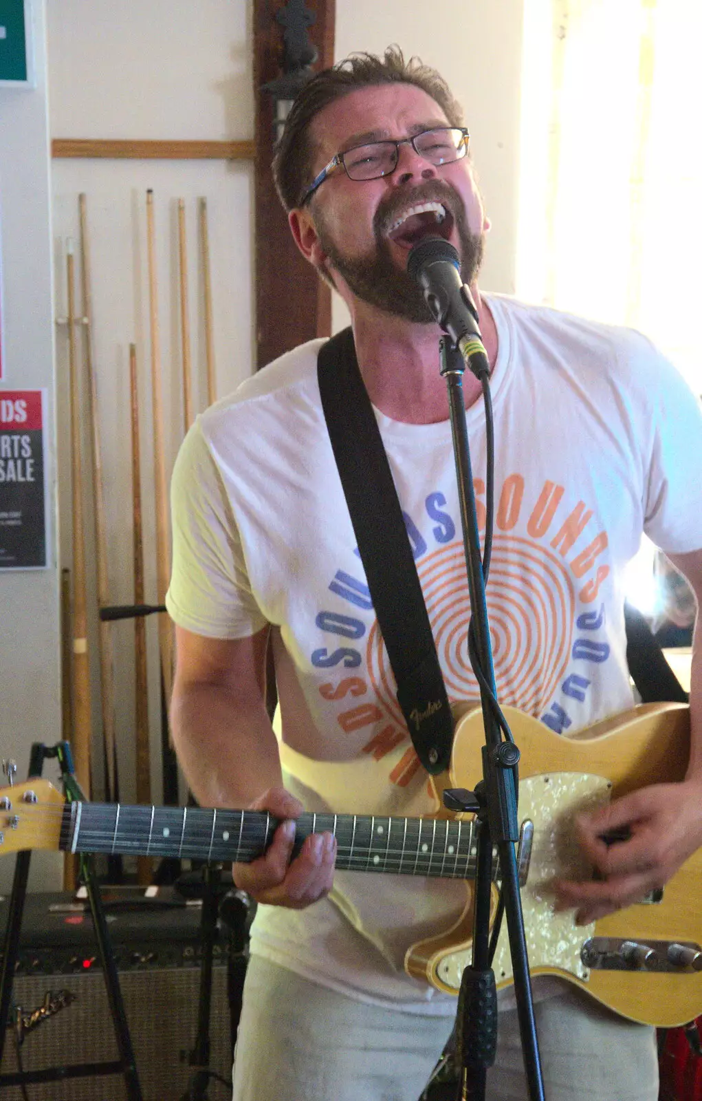 The singer gets into it, from Beer, Bikes and Bands, Burston Crown, Burston, Norfolk - 6th May 2018