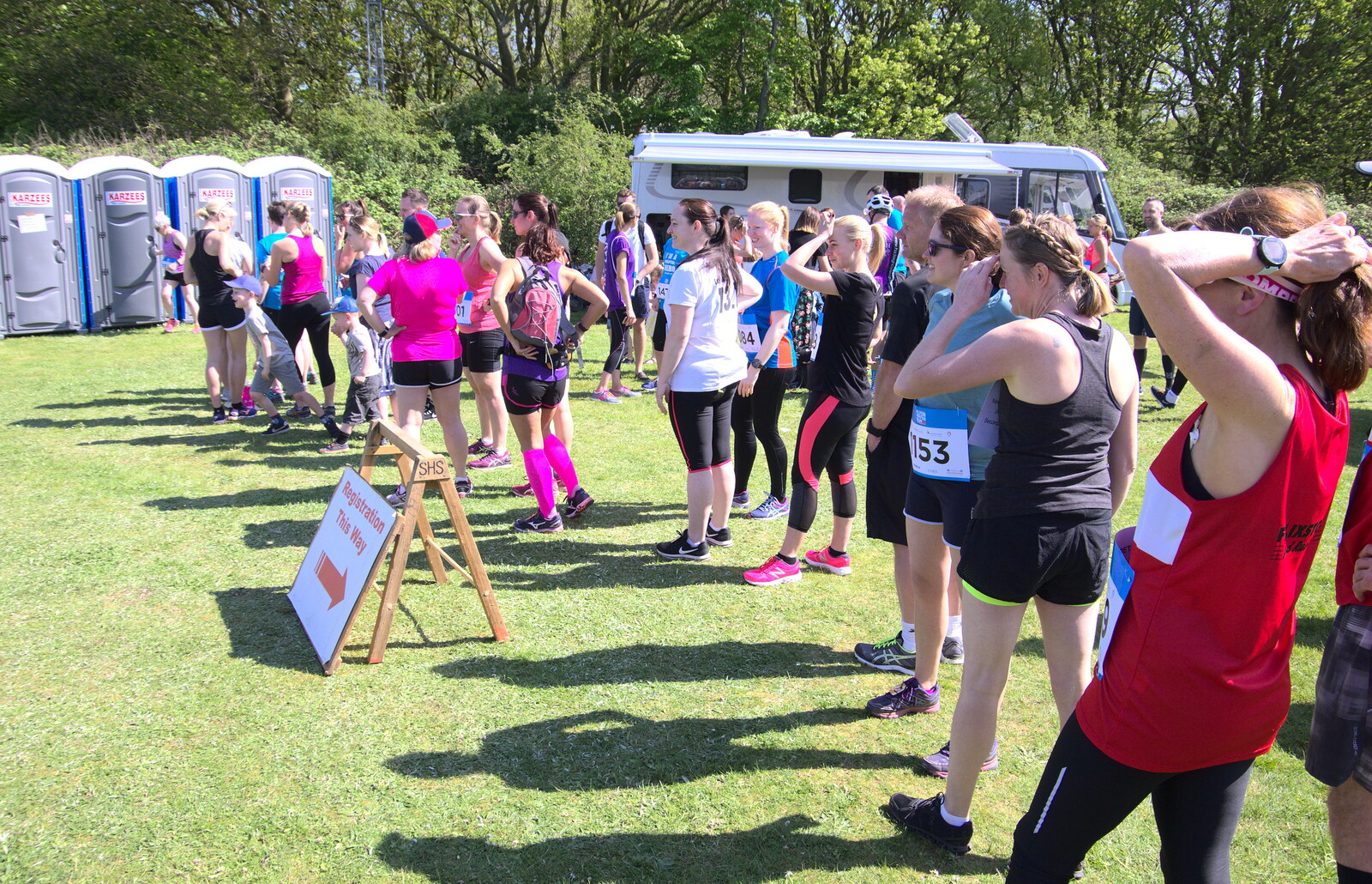 There's a big queue for the bogs from Isobel's 10km Run, Alton Water, Stutton, Suffolk - 6th May 2018