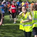 A marshall points the way, Isobel's 10km Run, Alton Water, Stutton, Suffolk - 6th May 2018