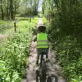 Fred's on the Lows on the way to Palgrave, A Bike Ride to the Railway Tavern, Mellis, Suffolk - 7th May 2018