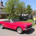 A vintage Ford Mustang by the Mellis Railway, A Bike Ride to the Railway Tavern, Mellis, Suffolk - 7th May 2018