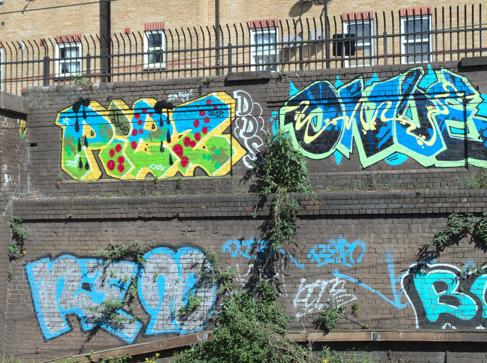 Colourful graffiti near Liverpool Street Station from A Lunchtime Trip to Peking Seoul, Paddington, London - 9th May 2018