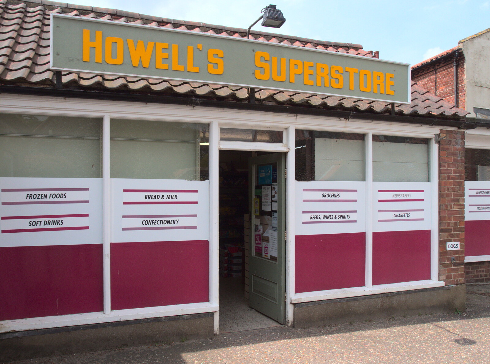 The optimistically-named Howell's Superstore from The BSCC Weekend Away, Holt, Norfolk - 12th May 2018