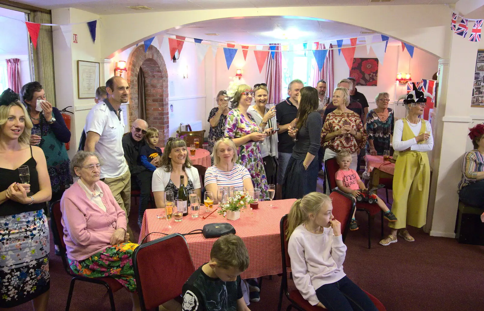 More wedding-watching occurs, from A Right Royal Wedding at the Village Hall, Brome, Suffolk - 19th May 2018