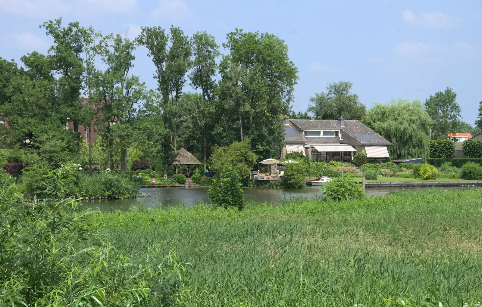 Nice houses by the river Linge, from A Postcard From Asperen, Gelderland, Netherlands - 9th June 2018