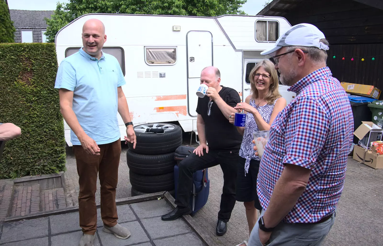 We stop at Martin's to cadge a lift to a station, from Martin's James Bond 50th Birthday, Asperen, Gelderland, Netherlands - 9th June 2018