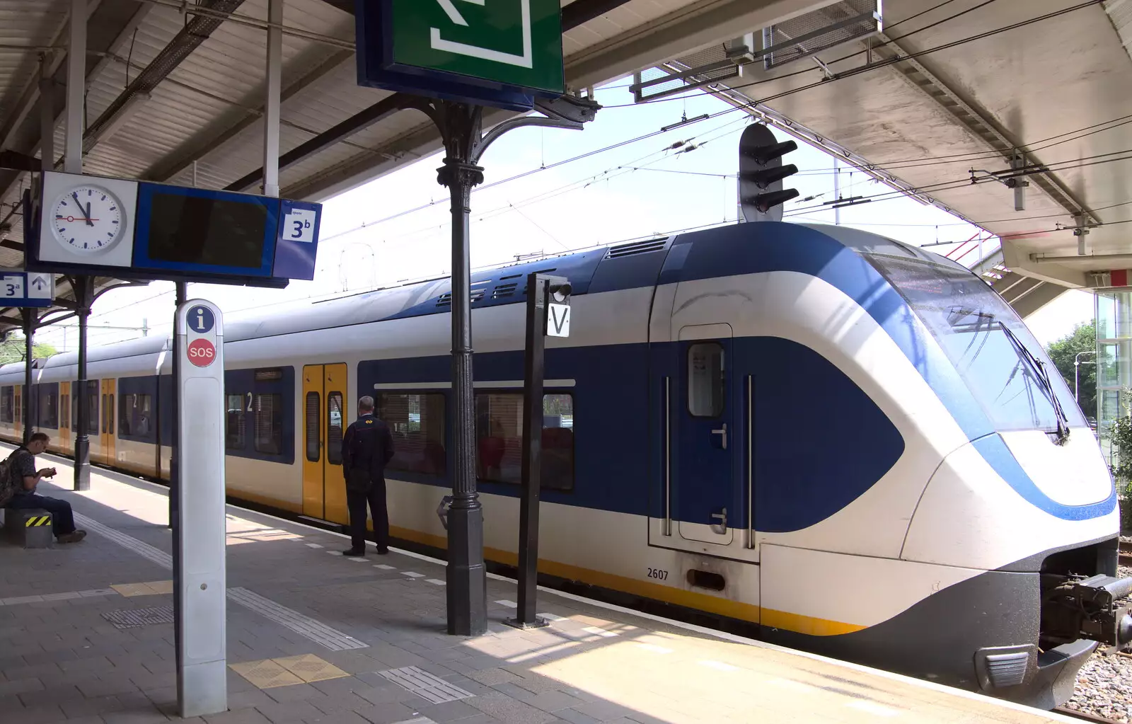 The Utrecht train waits at Geldermalsen, from Martin's James Bond 50th Birthday, Asperen, Gelderland, Netherlands - 9th June 2018