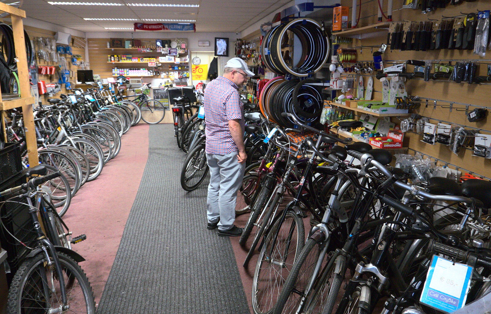Hamish has a poke around in a bike shop from A Postcard from Utrecht, Nederlands - 10th June 2018