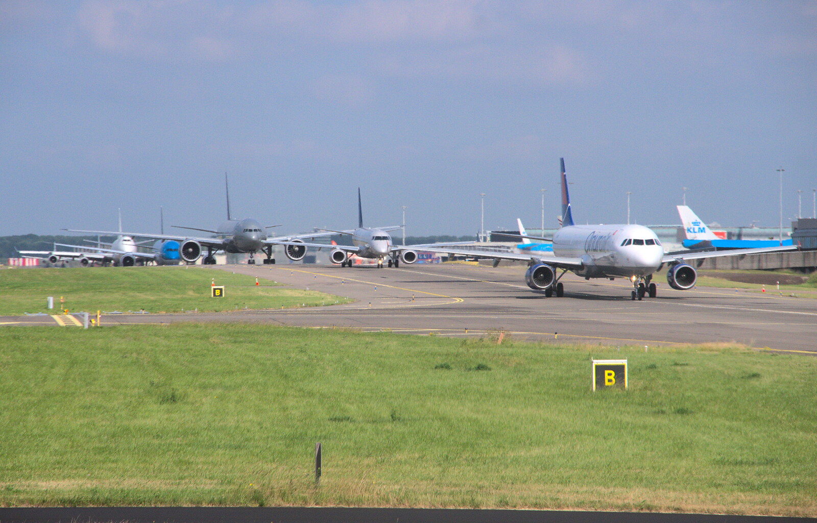 There's a queue of at least seven aircraft behind us from A Postcard from Utrecht, Nederlands - 10th June 2018