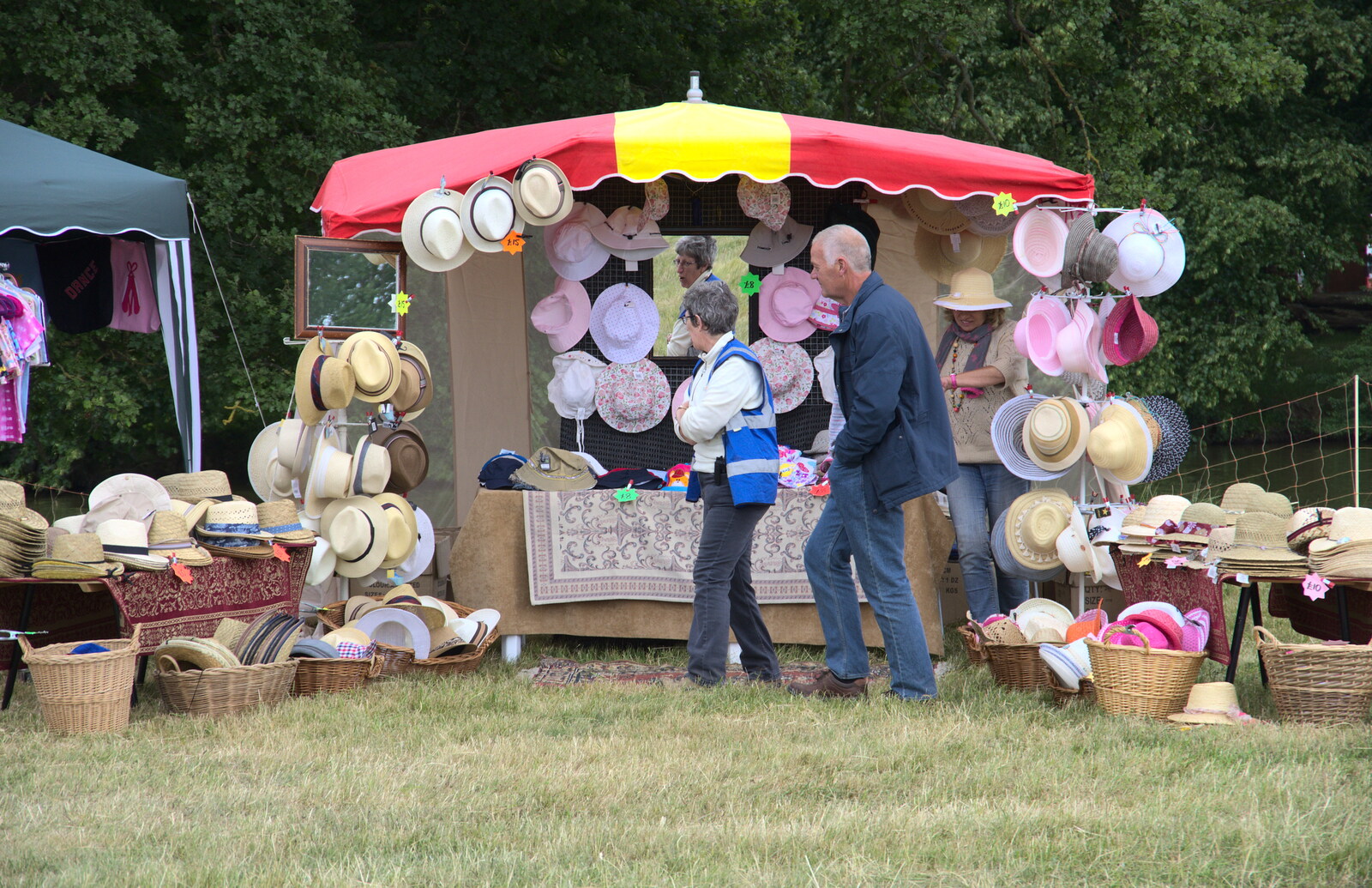 It's all completely hat stand from The Formerly-Known-As-The-Eye-Show, Palgrave, Suffolk - 17th June 2018