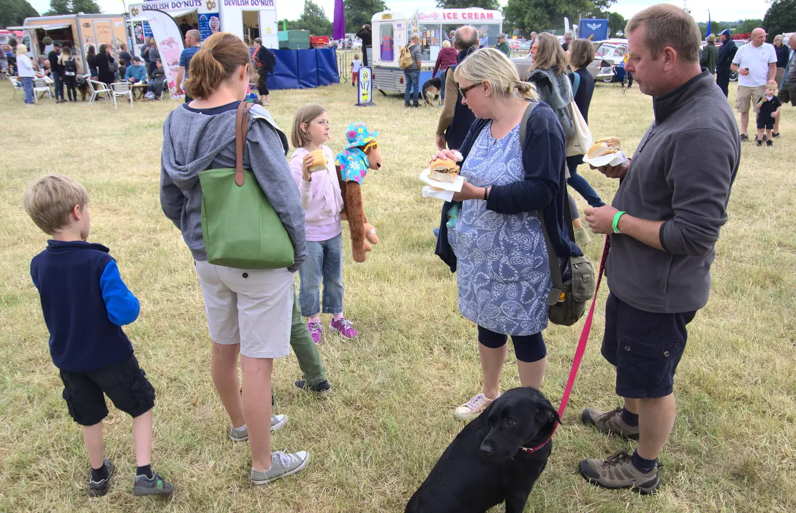 We meet up with Tilly Dog, from The Formerly-Known-As-The-Eye-Show, Palgrave, Suffolk - 17th June 2018