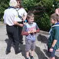 Fred hangs around with the Scouts, The Mayor Making Parade, Eye, Suffolk - 24th June 2018