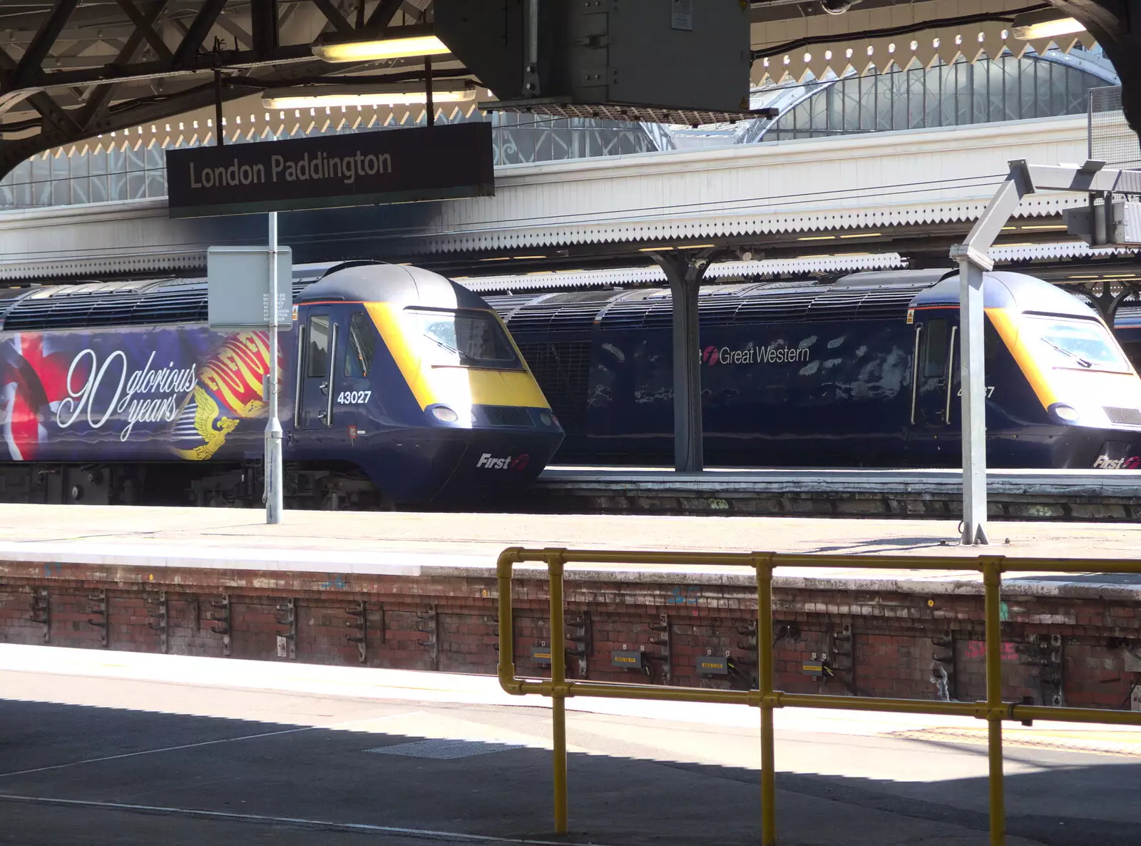 Class 43s, including 43027 '90 Glorious Years', from A SwiftKey Lunch, Porchester Place,  Edgware Road, London - 27th June 2018