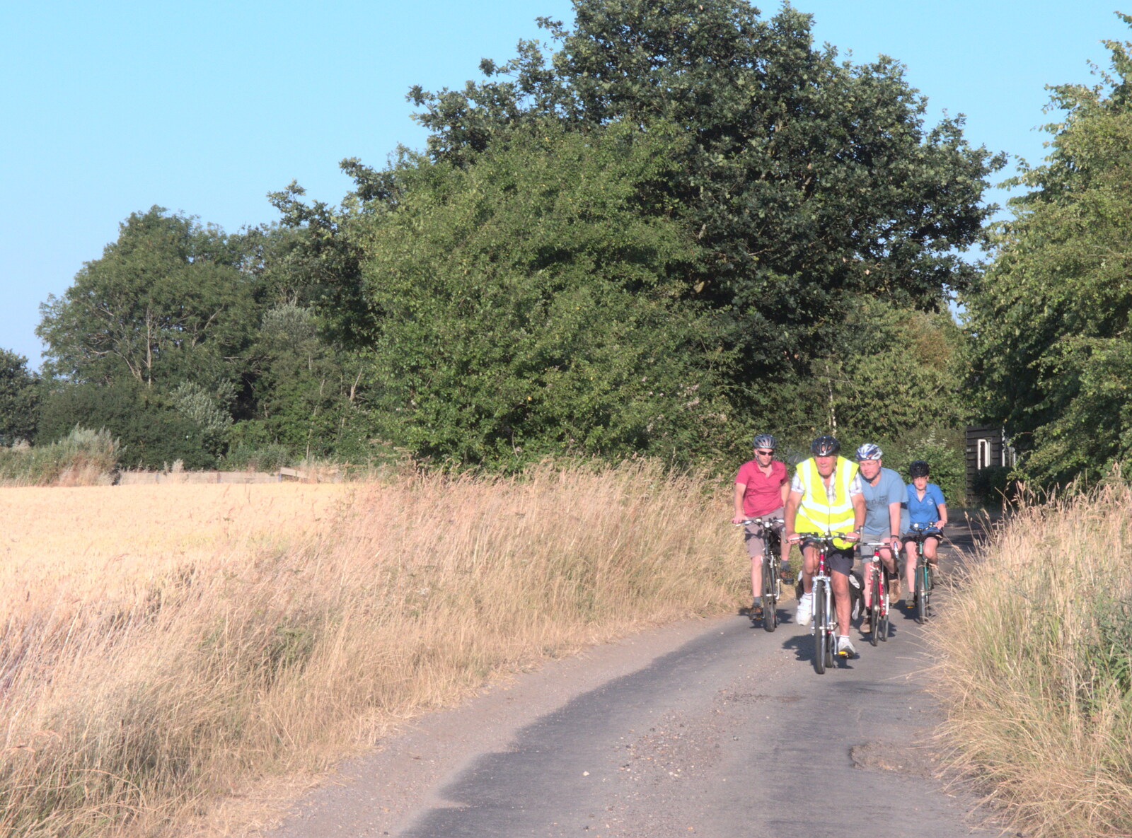 The BSCC Rides to Star Wing Beer Festival, Redgrave, Suffolk - 12th July 2018: Paul, Alan, Marc and Suey follow on