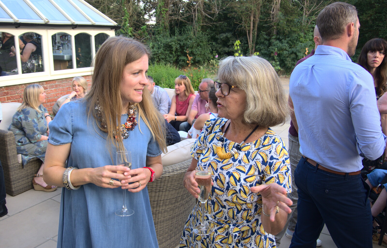 Hannah chats to someone from An Oaksmere Party, Brome, Suffolk - 14th July 2018