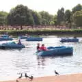 Pedalos and a crowded Hyde Park, The BSCC at The Crown and Hot Summer Days, Diss, Pulham and London - 24th July 2018