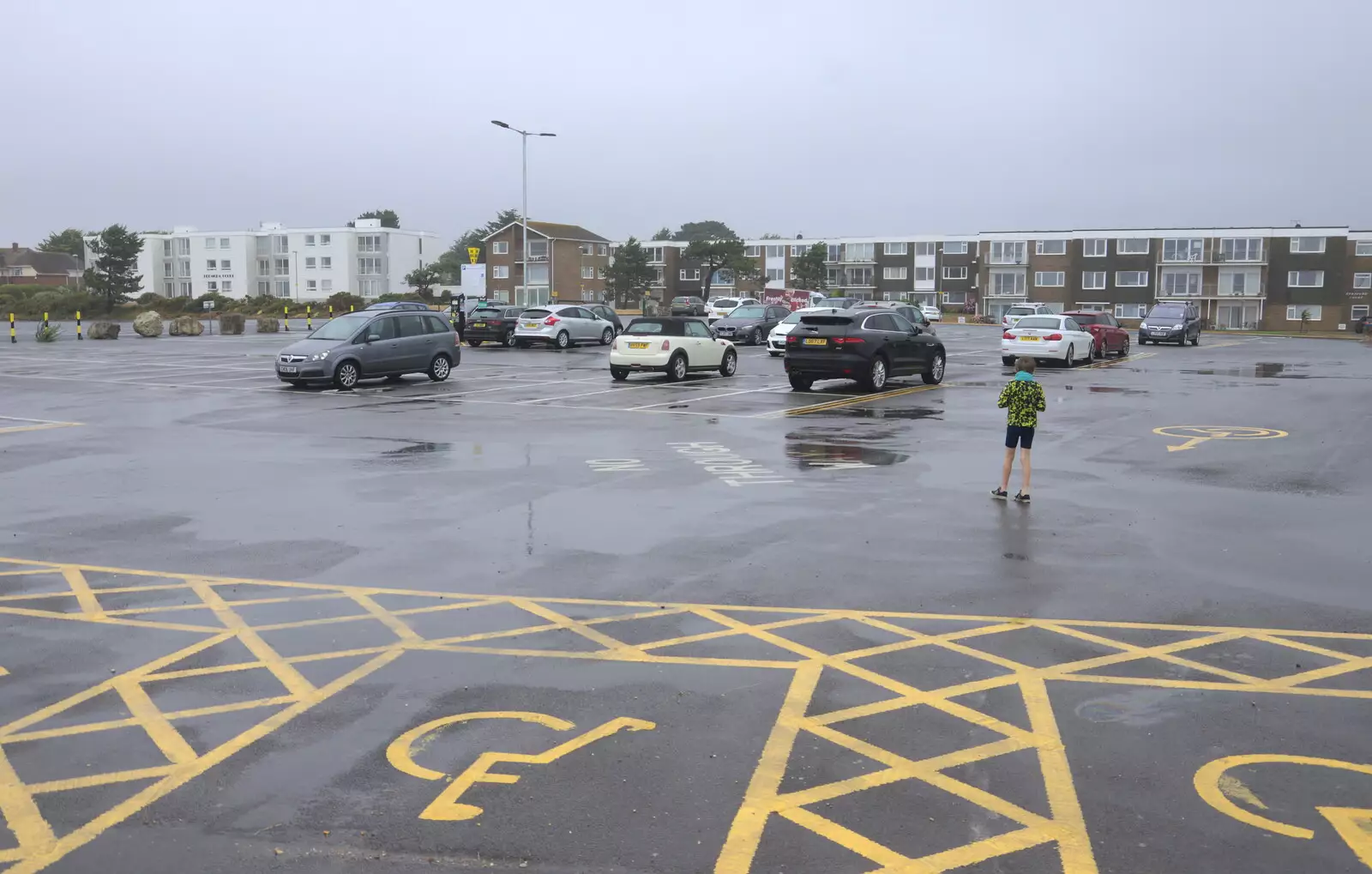 Highlcliffe car park, from Blustery Beach Trips, Walkford and Highcliffe, Dorset - 29th July 2018