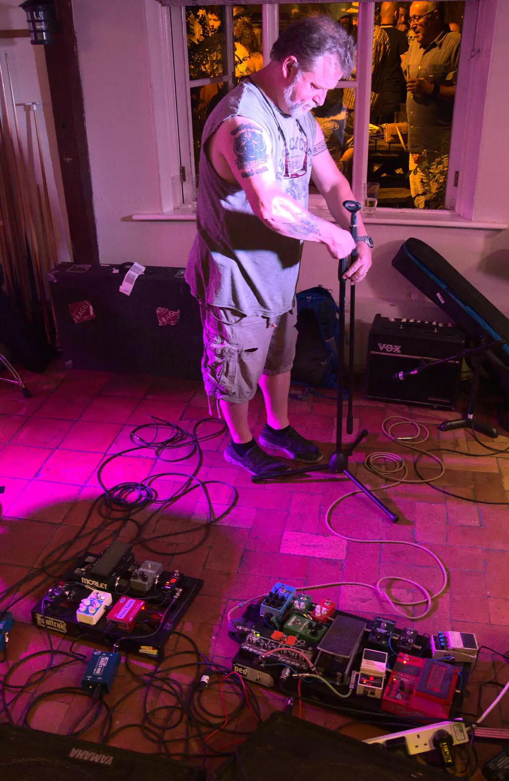 After the gig, Billy Fleming dismantles the PA, from The Whiskey Shivers at The Crown, Burston, Norfolk - 1st August 2018