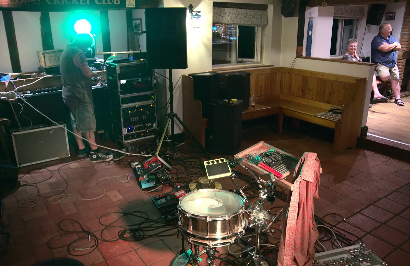 The pub is almost empty, from The Whiskey Shivers at The Crown, Burston, Norfolk - 1st August 2018