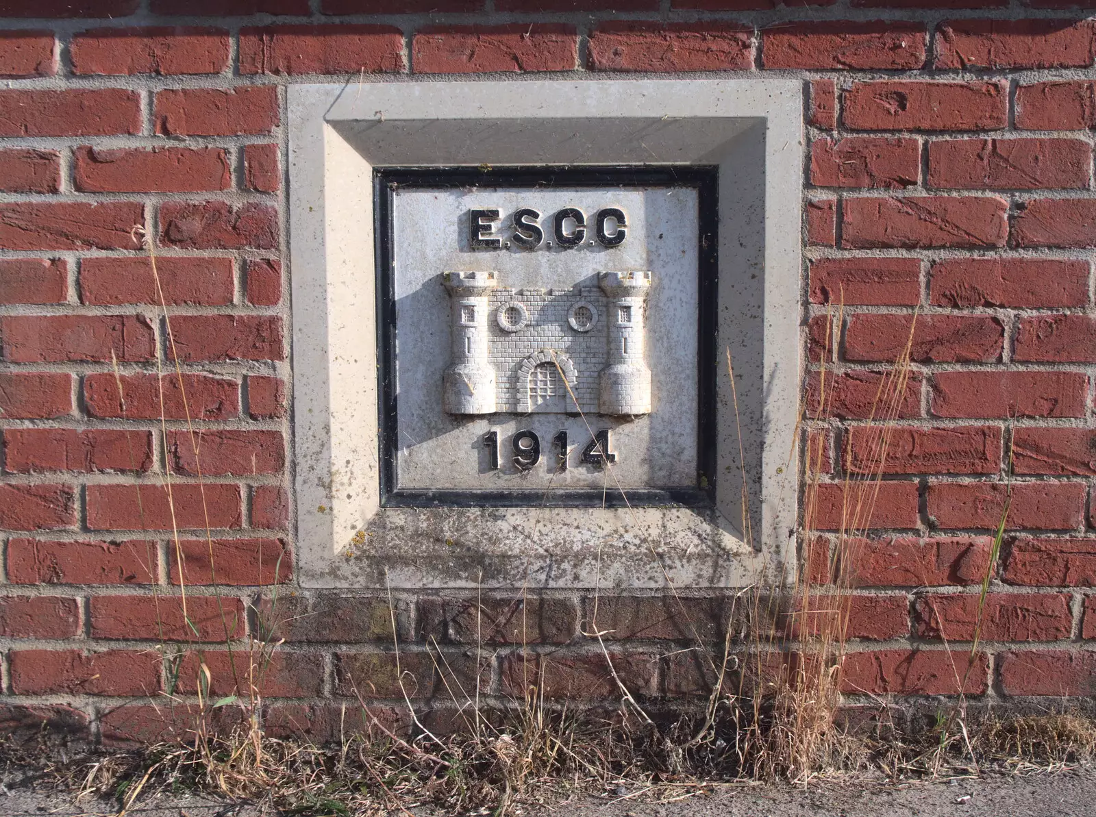 The defunct East Suffolk District Council shield, from A Trip to Da Gorls, Monkstown Farm, County Dublin, Ireland - 4th August 2018