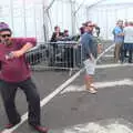 Noddy throws some shapes, Beatyard Festival, Dún Laoghaire, County Dublin, Ireland - 5th August 2018