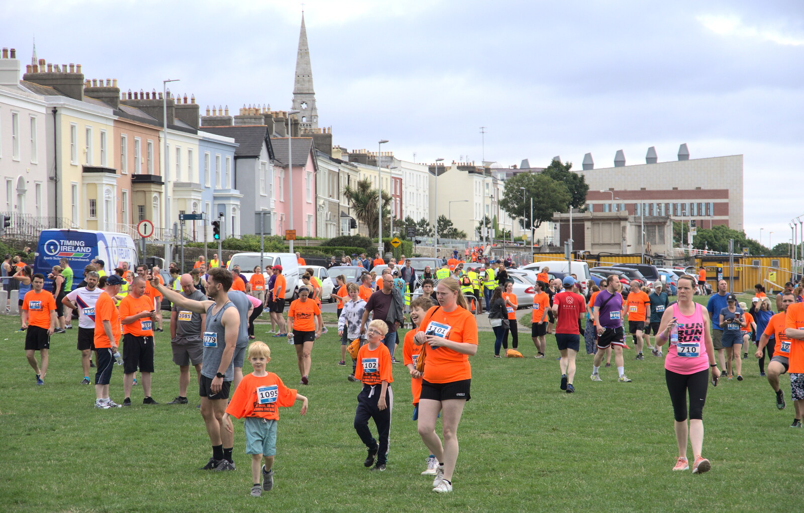 A sea of orange tops from The Dún Laoghaire 10k Run, County Dublin, Ireland - 6th August 2018