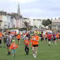 A sea of orange tops, The Dún Laoghaire 10k Run, County Dublin, Ireland - 6th August 2018